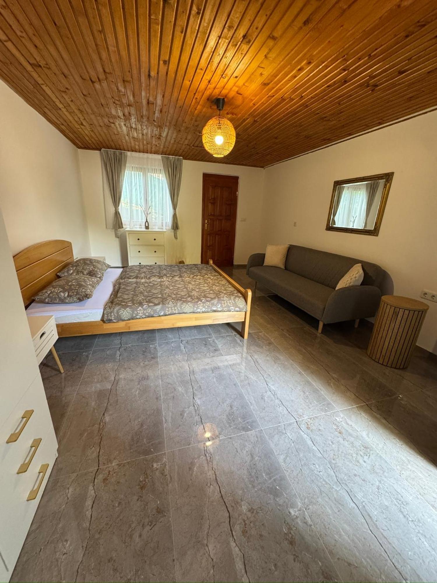Resting House Oaza Villa Bihac Luaran gambar