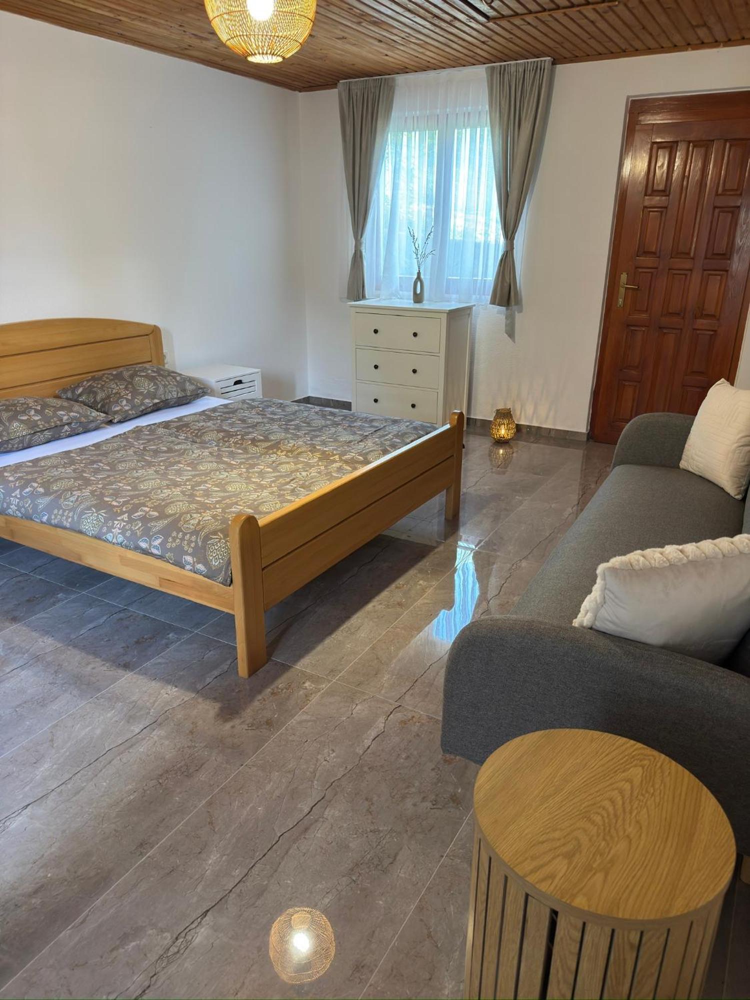 Resting House Oaza Villa Bihac Luaran gambar